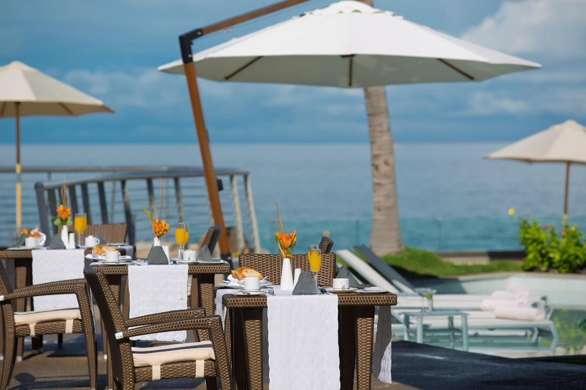 Sunset Plaza Beach Resort Puerto Vallarta All Inclusive Екстериор снимка
