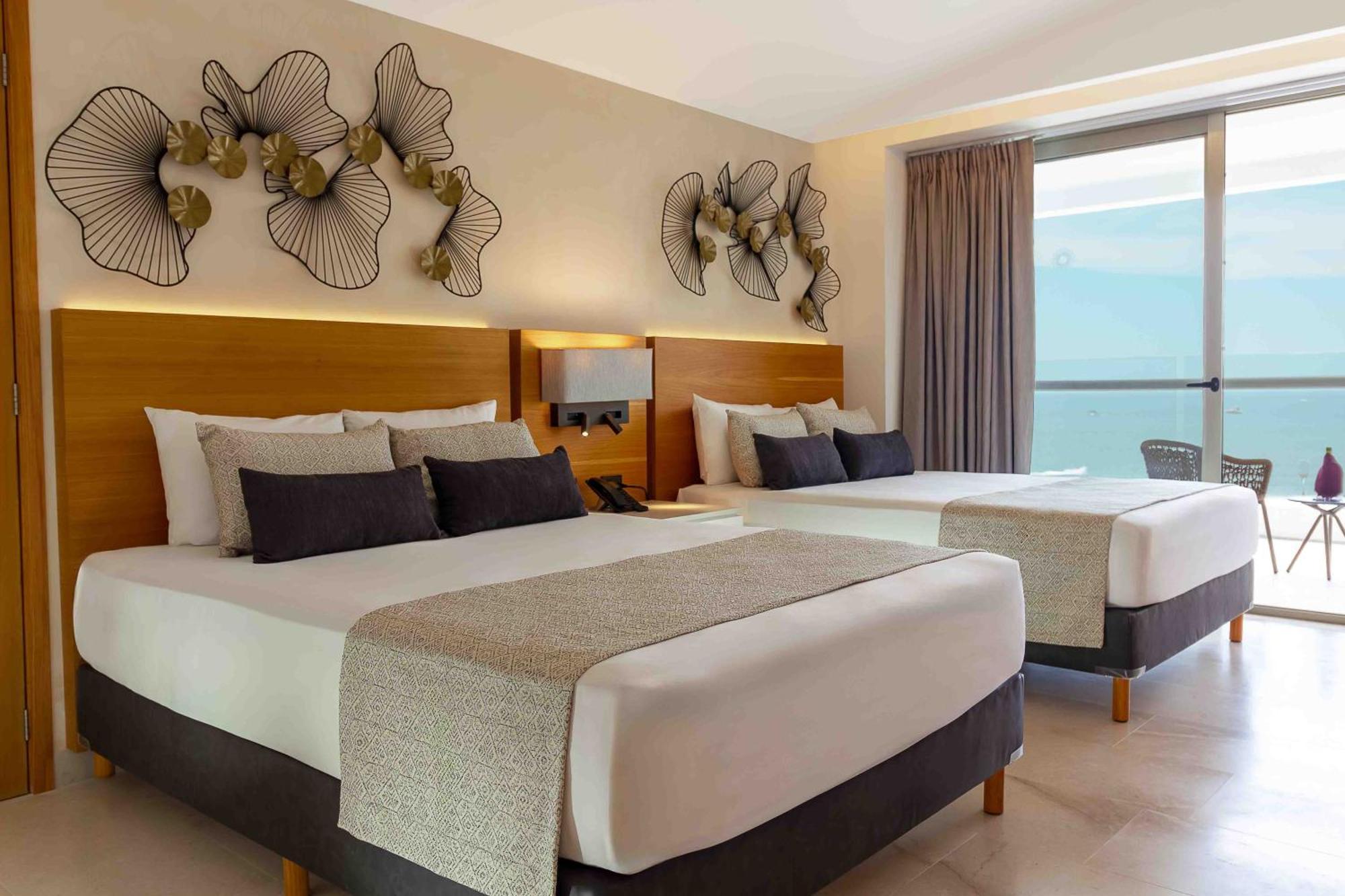 Sunset Plaza Beach Resort Puerto Vallarta All Inclusive Екстериор снимка
