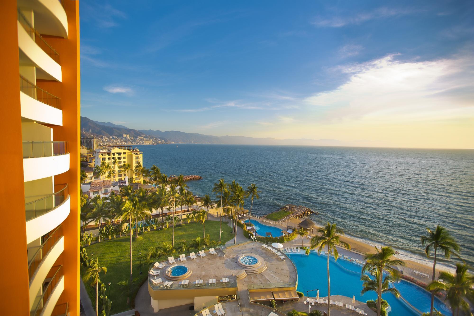 Sunset Plaza Beach Resort Puerto Vallarta All Inclusive Екстериор снимка