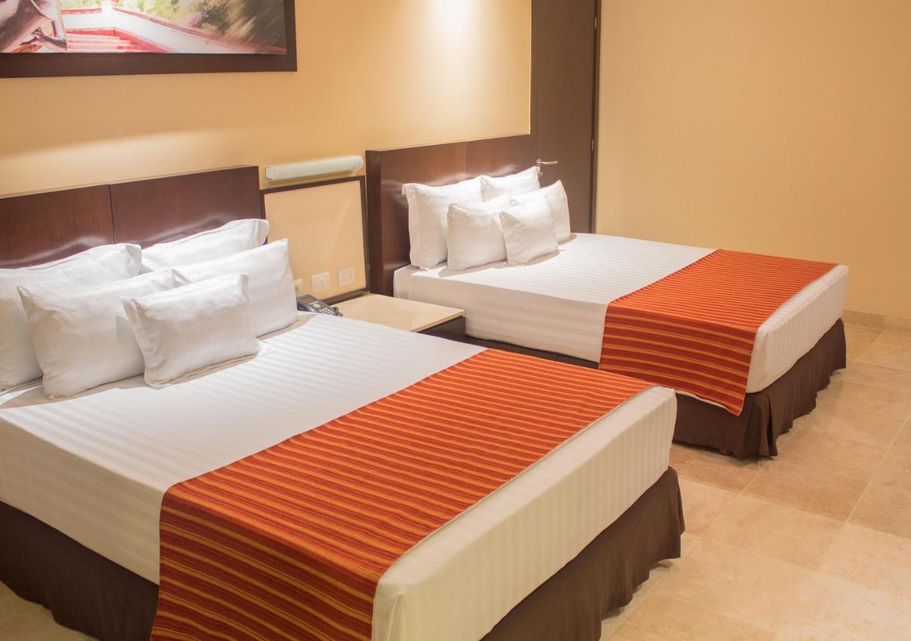 Sunset Plaza Beach Resort Puerto Vallarta All Inclusive Екстериор снимка